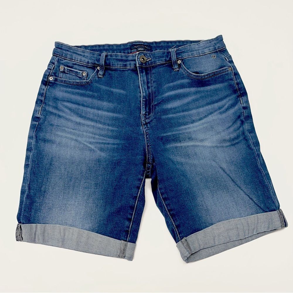 Tommy Hilfiger Denim Shorts Cuffed Medium Wash Women's Size 10